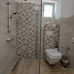 Turquoise Summer Mamaia Nord Apartment Navodari